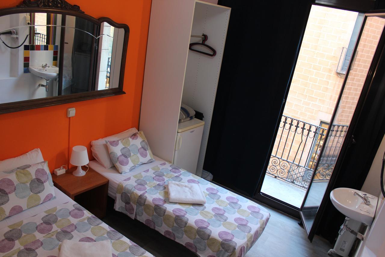 Pension Arosa Barcelona Szoba fotó